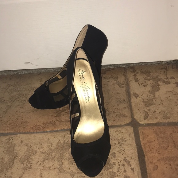 Mark & James Badgley Mischka Black Peep Toe Heels - Picture 1 of 8